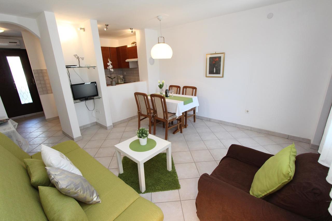 Apartment Irena Póla Kültér fotó